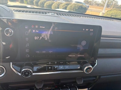 2025 Chevrolet Colorado WT/LT