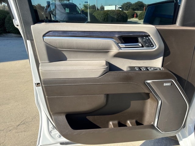 2025 Chevrolet Silverado 1500 LTZ