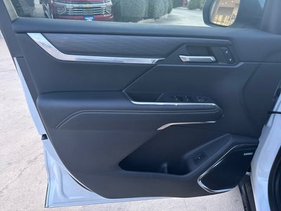 2024 GMC Acadia Elevation