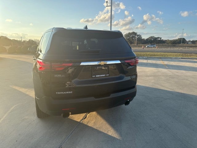 2022 Chevrolet Traverse LS