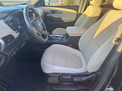 2022 Chevrolet Traverse LS