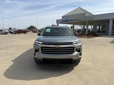 2025 Chevrolet Traverse LT