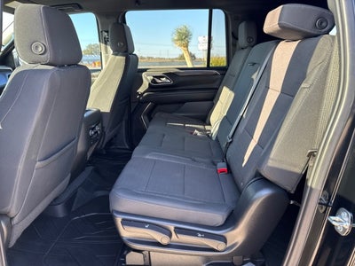 2024 Chevrolet Suburban LS