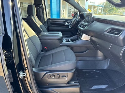 2024 Chevrolet Suburban LS