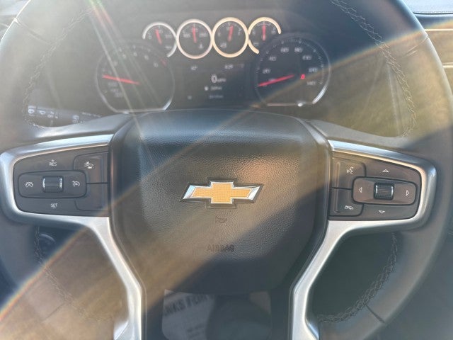 2024 Chevrolet Suburban LS