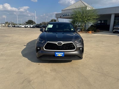 2023 Toyota Highlander L