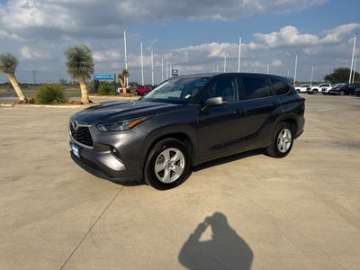 2023 Toyota Highlander L