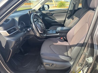 2023 Toyota Highlander L