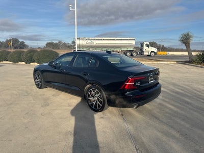 2020 Volvo S60 Momentum