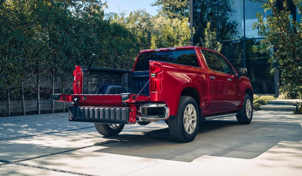 Brown Chevrolet in DEVINE TX