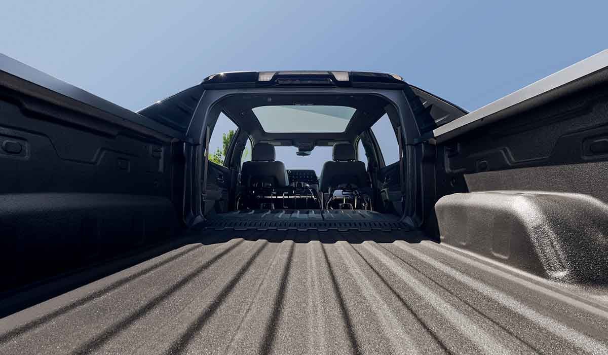 Brown Chevrolet in DEVINE TX