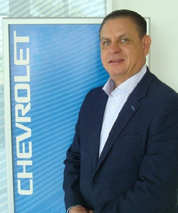 Robert Fernandez